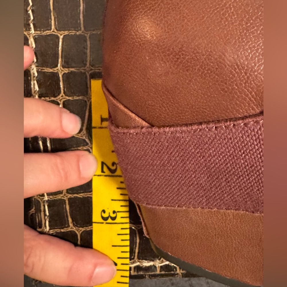 Elegant OTBT Brown Leather Women's Shoes NWT - Picture 6 of 8